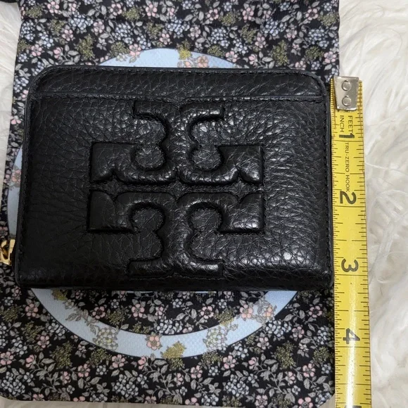 Tory Burch Black zipper pebbled leather card holder/coin case w/pouch - Picture 8 of 13